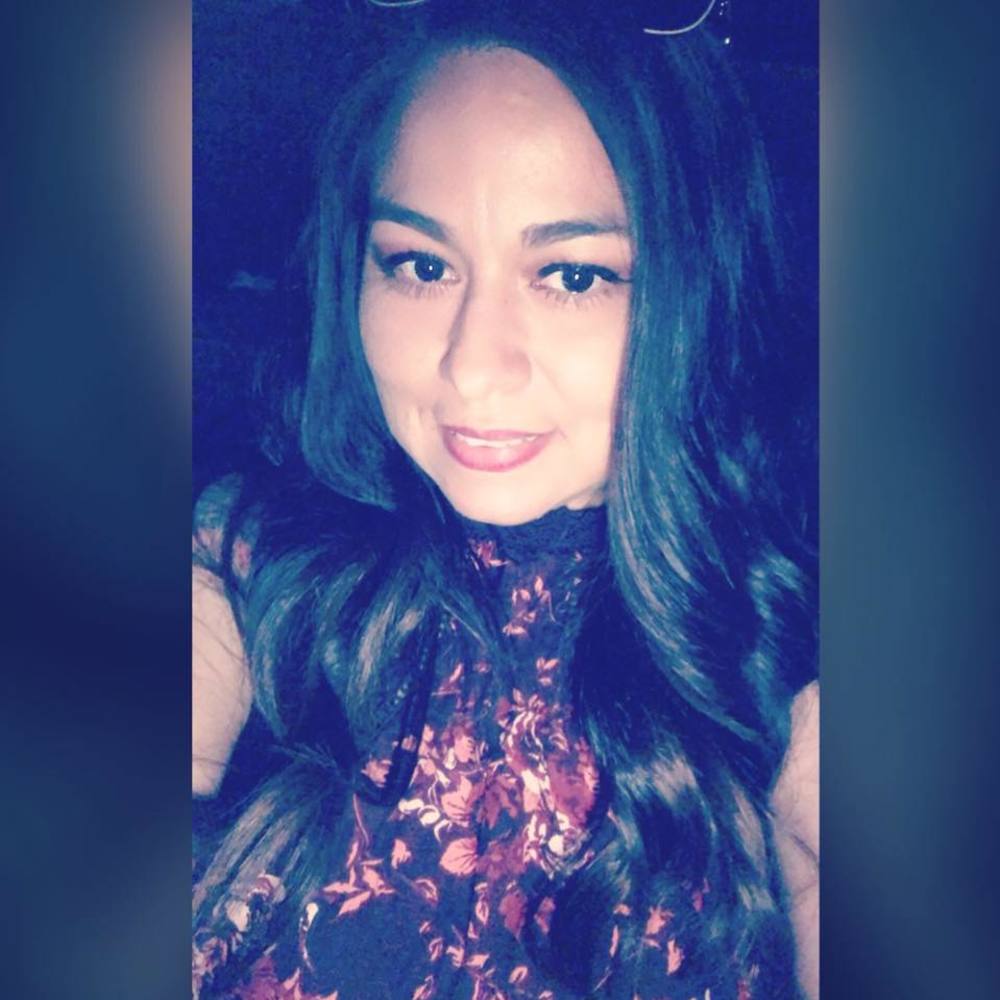 Meet your Posher, Raquel